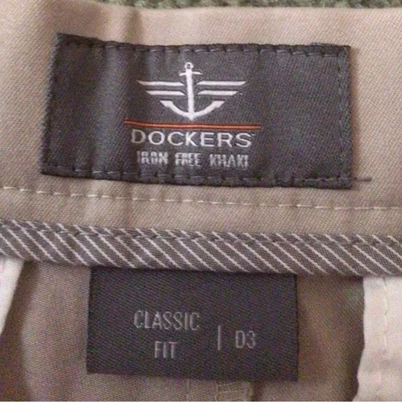 Dockers Light Beige Khakis - Picture 5 of 7